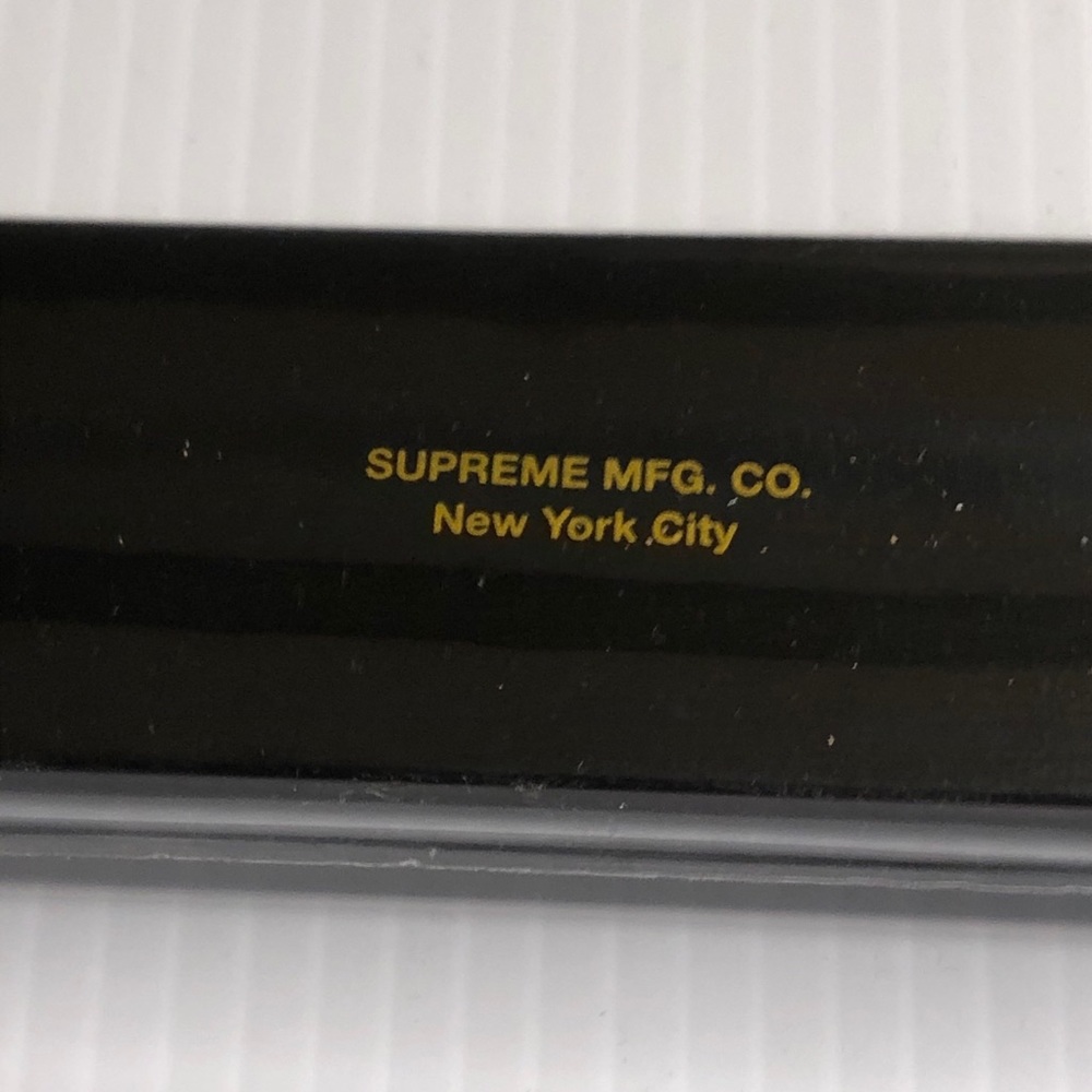 Supreme Black Stars Incense Holder Burner New - Picture 3 of 5